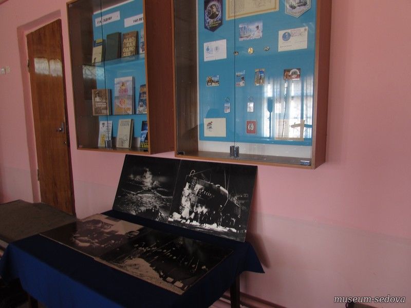 К Международному Дню книги в музее открыта мини выставка «Г.Я.Седову – 140 лет»,